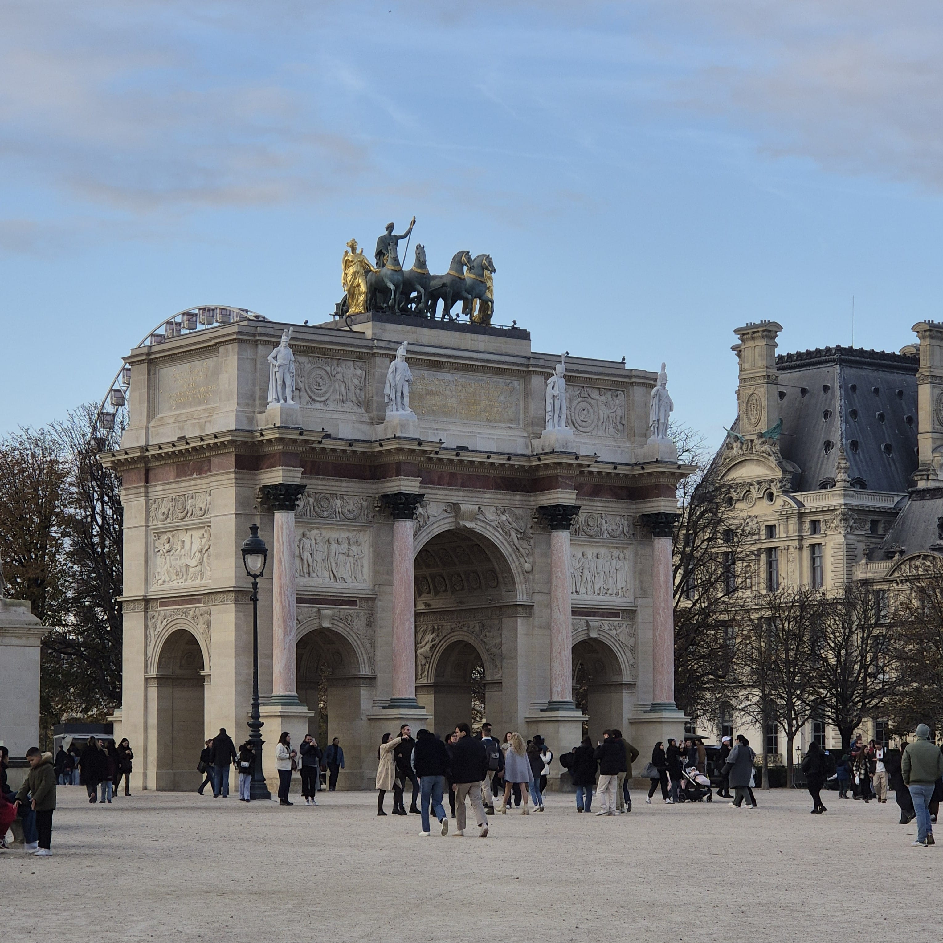 卡魯塞爾凱旋門（小凱旋門）